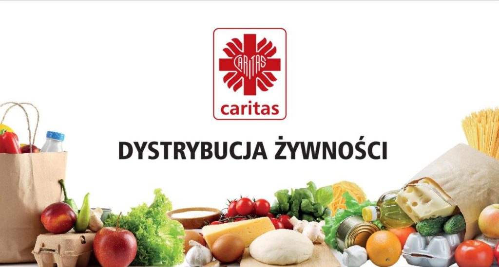 produkty żywnościowe z napisem DYSTRYBUCJA ŻYWNOŚCI i logo CARITAS
