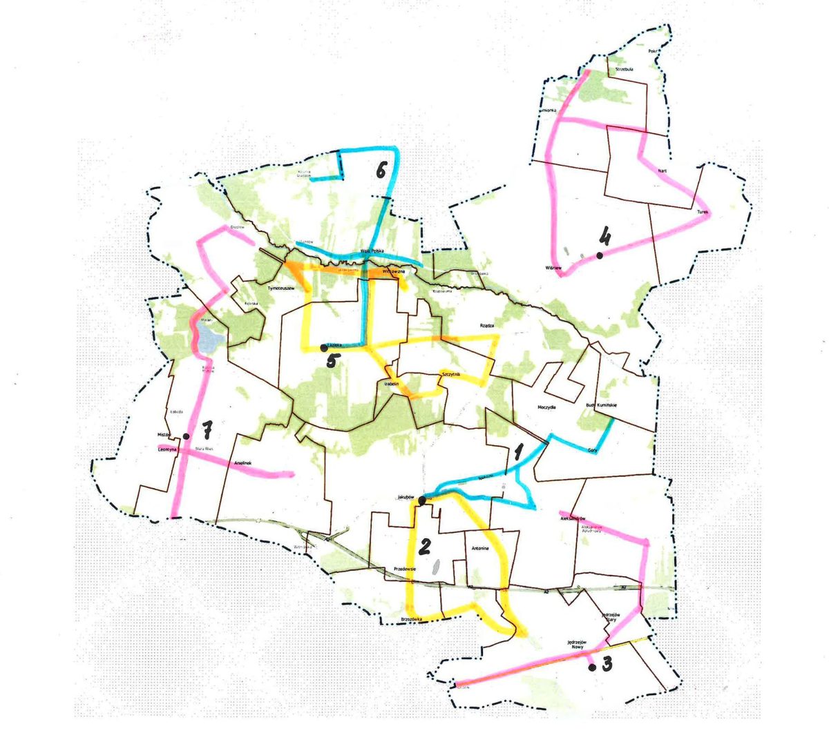 Obrazek przedstawia mapę pewnego kraju, w której znajdują się oznaczone kodami i numerowane sekcje. Mapa ta jest nakładana na tło w postaci sieci.