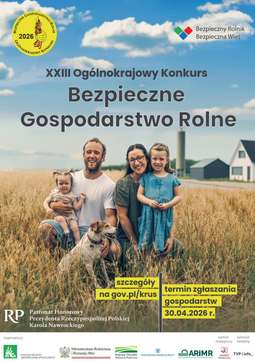 Rodzina z psem stoi na polu zboża. Tło stanowi niebieskie niebo z chmurami i budynki rolnicze. Plakat promuje konkurs rolniczy 2026.