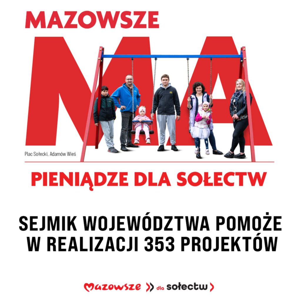 Grupa osób stoi przy kolorowym placu zabaw na białym tle. Dominują czerwone i niebieskie barwy. Napis głosi: Mazowsze ma pieniądze dla sołectw.